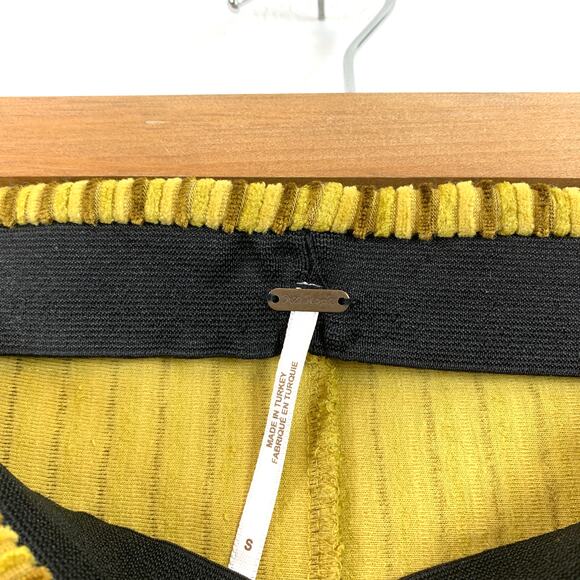 Free People Slim Pull-On Ribbed Velvet Velour Flare Pant Untold Gold Size Small - Picture 5 of 7